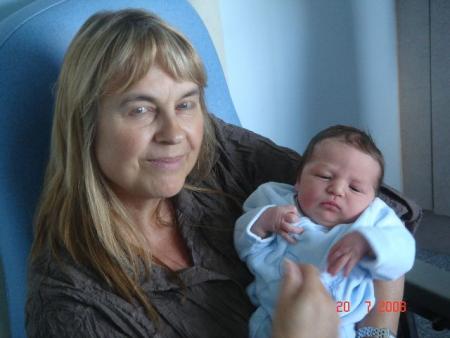 Une des mamies combl�e